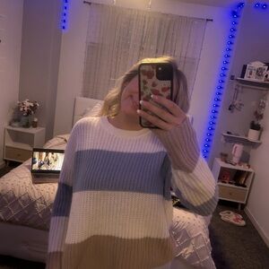 Francesca's Collections Multicolor Knit Sweater